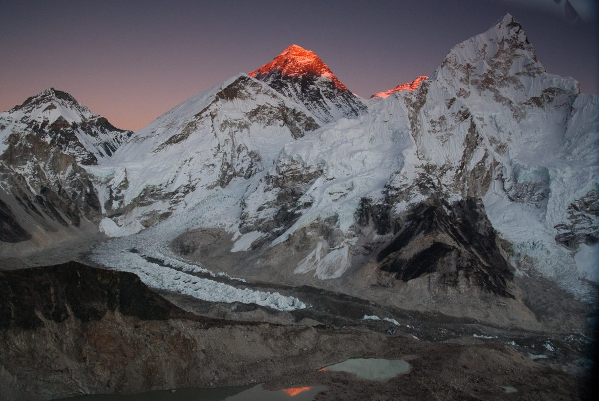 Ostatni promień słońca na szczycie Everestu