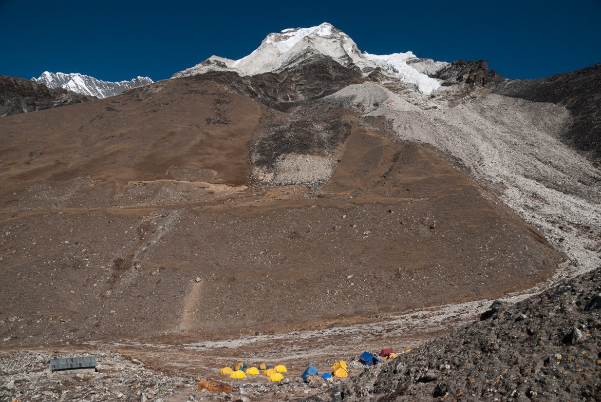 Baza pod Island Peak (6189m)