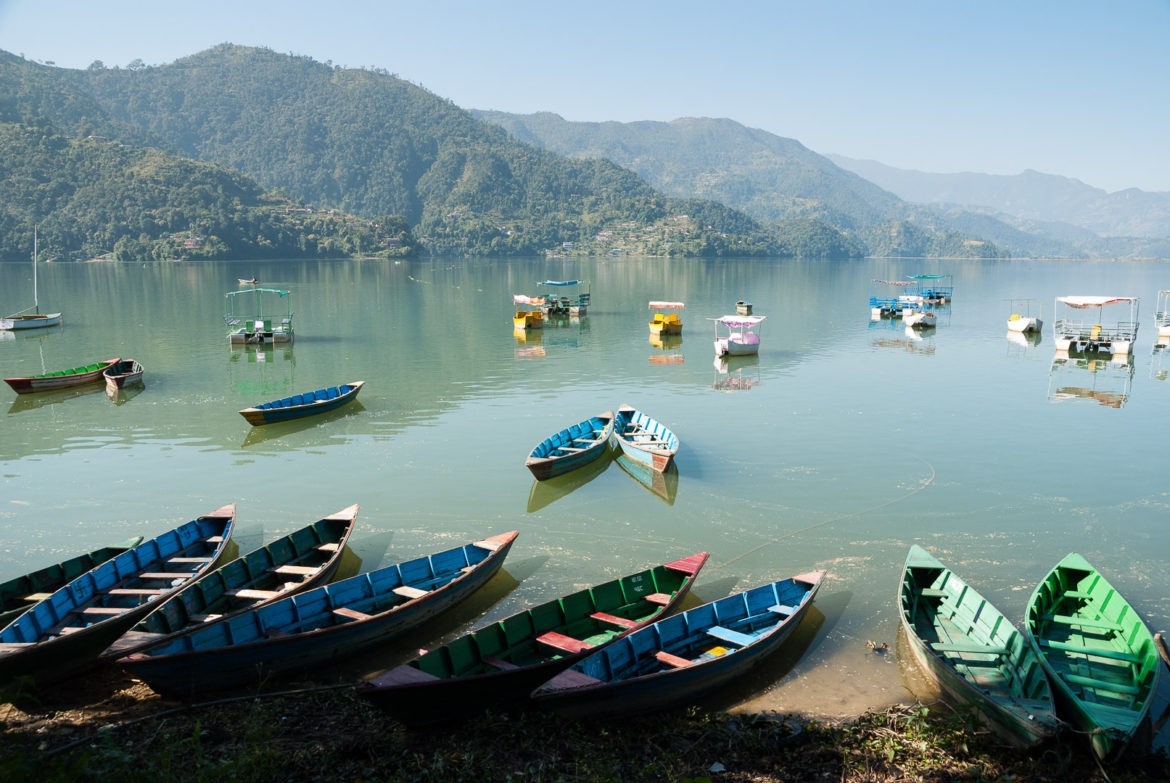 Jezioro Phewa w miejscowości Pokhara