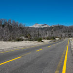 Podjazd na przełęcz Cardenal Samoré, popatrz na pobocza drogi