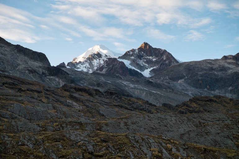 Ancohuma (6427 m ) widoczna z naszego obozowiska