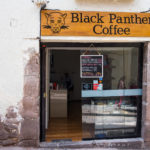 A tutaj sprzedają pyszną kawę w nowoczesnych szklankach