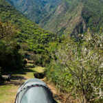 Nasz namiot na campingu najbliżej ruin Choquequirao, w południe nie było nikogo, na noc rozstawiono kilkanaście namiotów