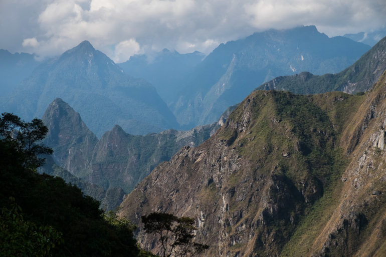 Widoki z okolicy Llactapata na Machu Picchu