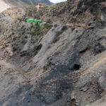 Wejścia do nielegalnych szybów i jedno z górniczych osiedli