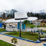 Wjeżdżamy do Celendín, tu obowiązuje inny wzór kapelusza niż w sąsiednim mieście