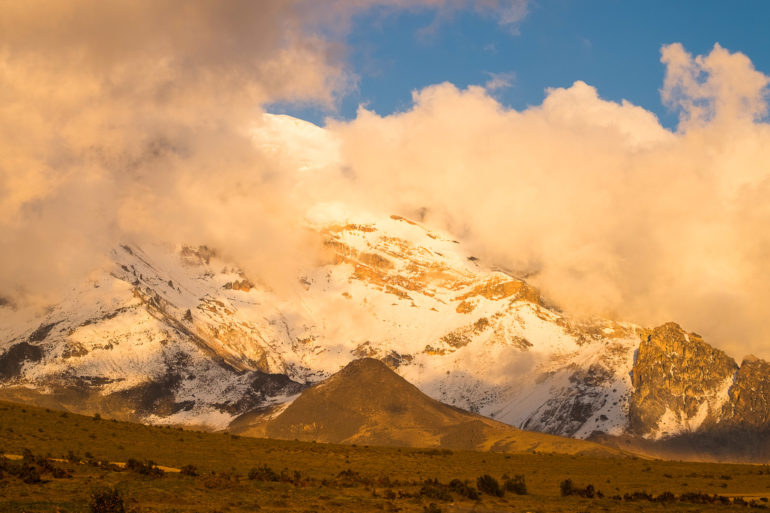 Ostatnie promienie słońca padają na Chimborazo